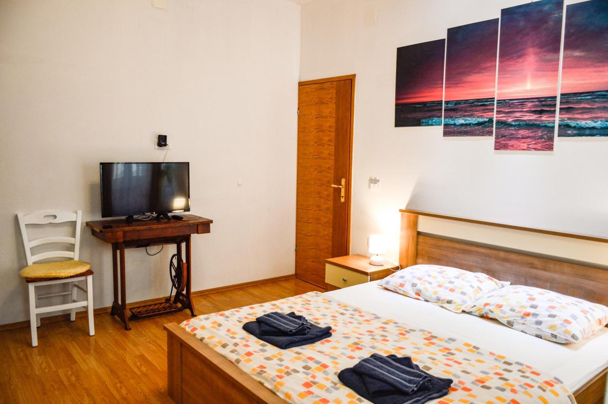 Charming Marine Style Apartment Đảo Đảo Cres Ngoại thất bức ảnh