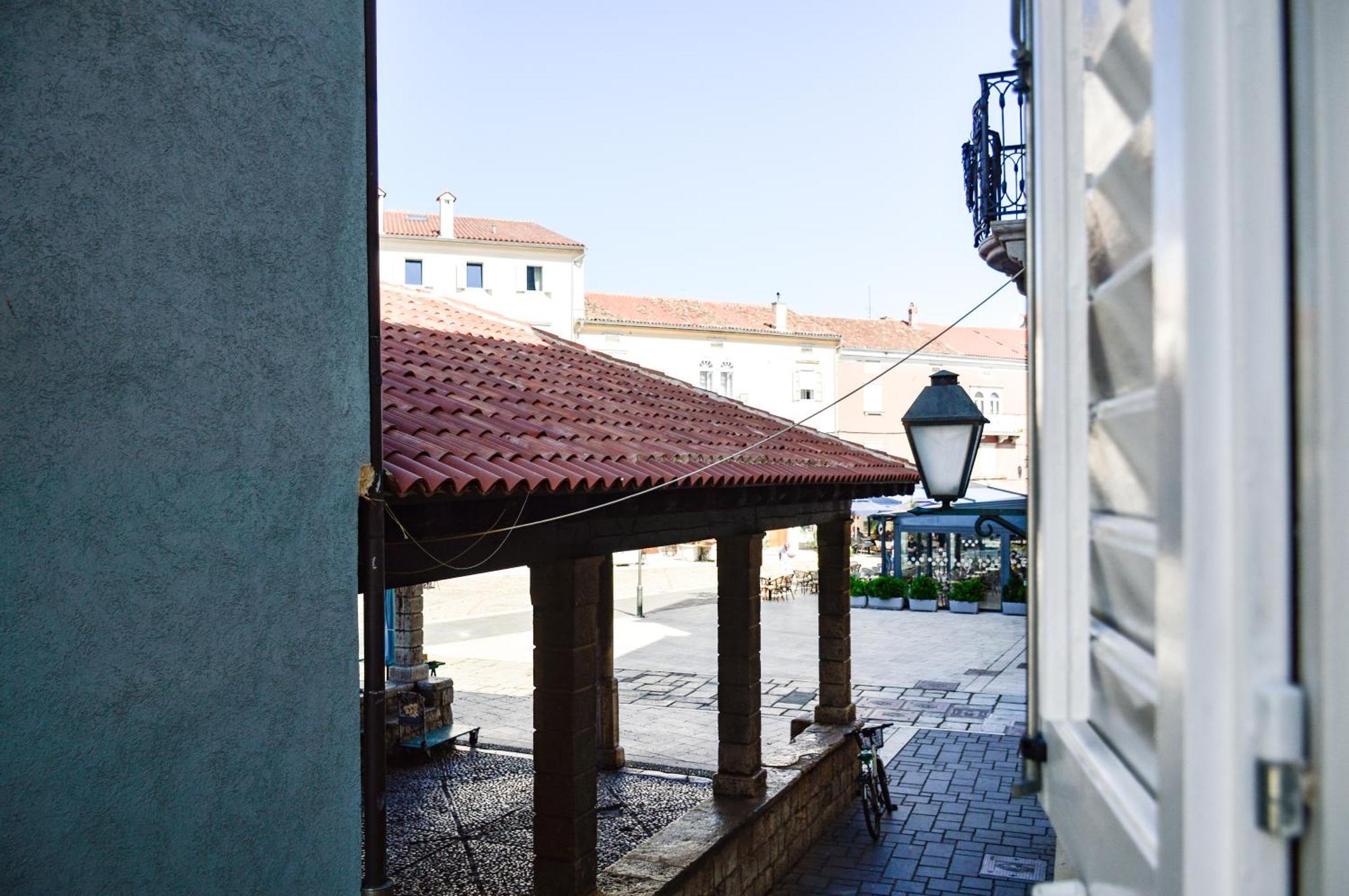 Charming Marine Style Apartment Đảo Đảo Cres Ngoại thất bức ảnh